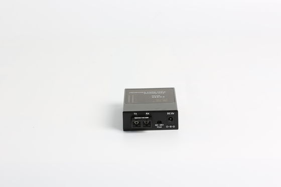 DC5V 1A 10 / 100Mbps Adaptive Gigabit Ethernet Media Converter سريع